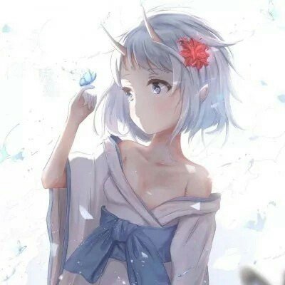 五一青岛身高181执勤女特警再出圈
